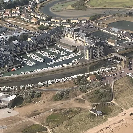 Vaelloo 3 Pers Port De Plaisance *